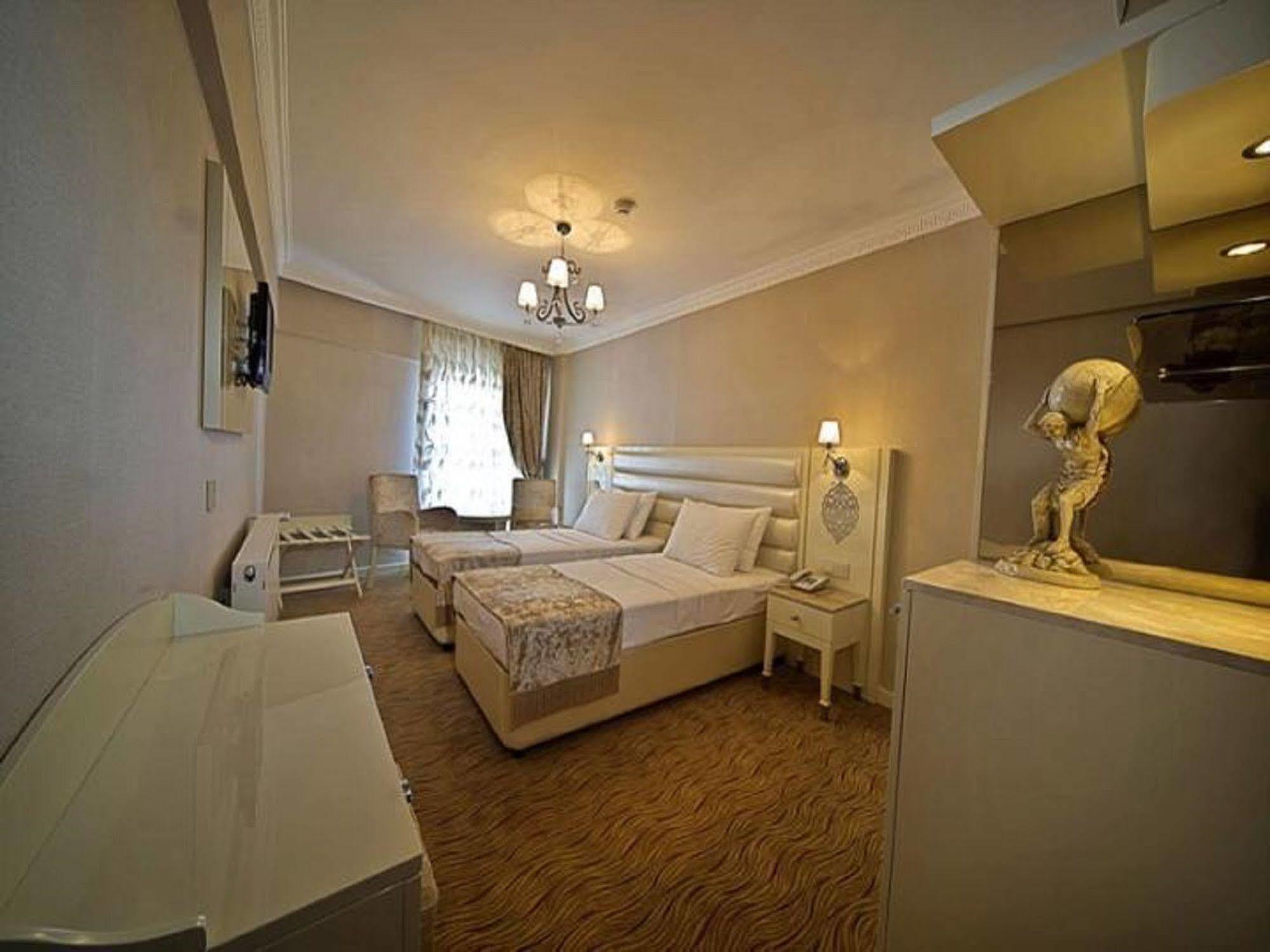 Q Hotel Laleli Istanbul Exterior photo